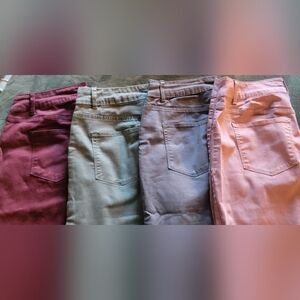 Maurices Women's Skinny Pants in Gray and Pink